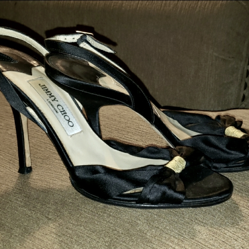 🖤💫 Jimmy Choo Size 38 Black Satin Slingback with Gold Embellishment